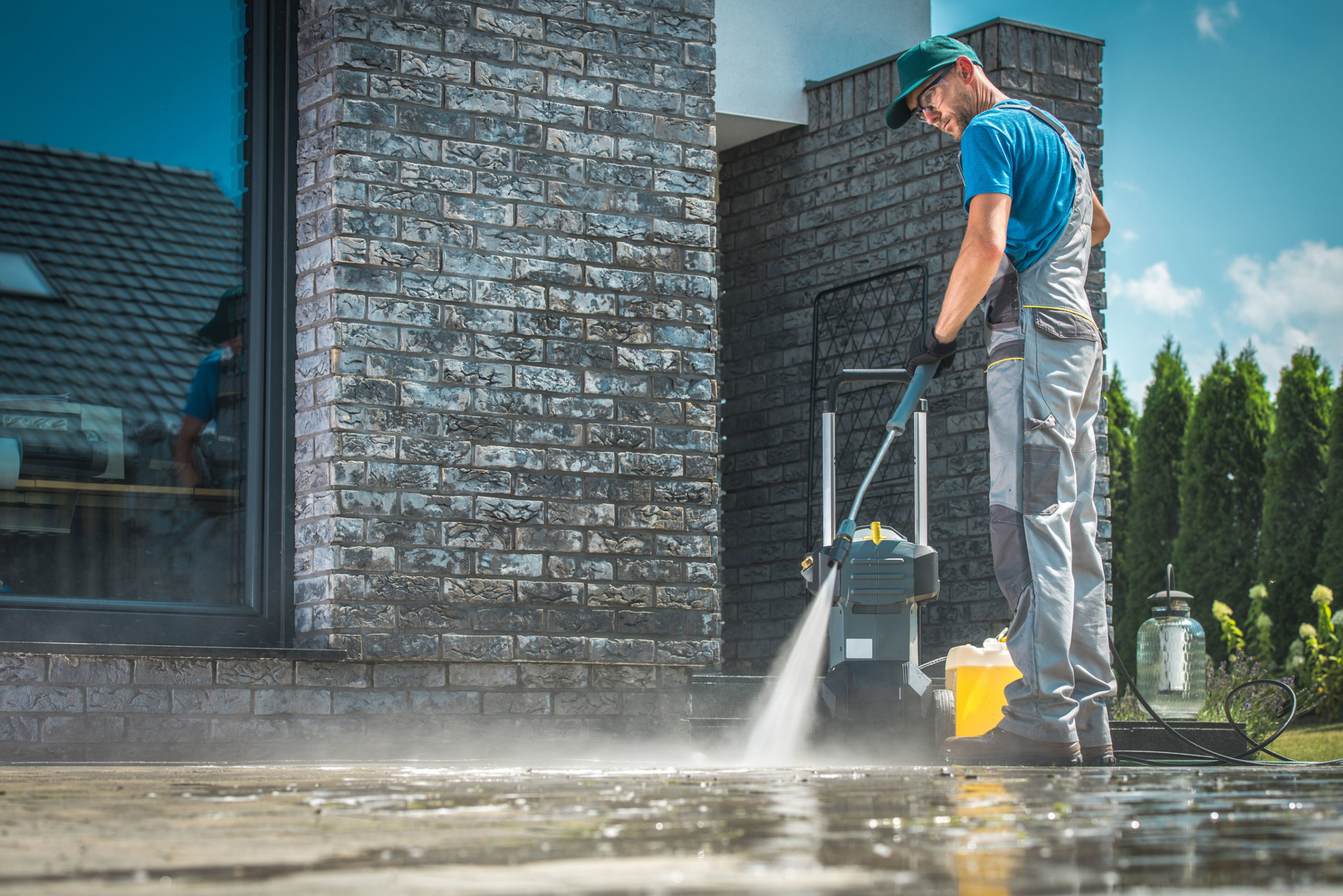 Power washing, Exterior cleaning
